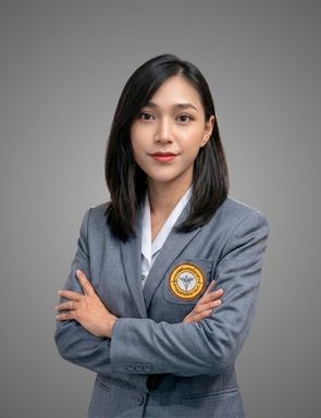 นางสาวสุชาดา ผลิพัฒน์